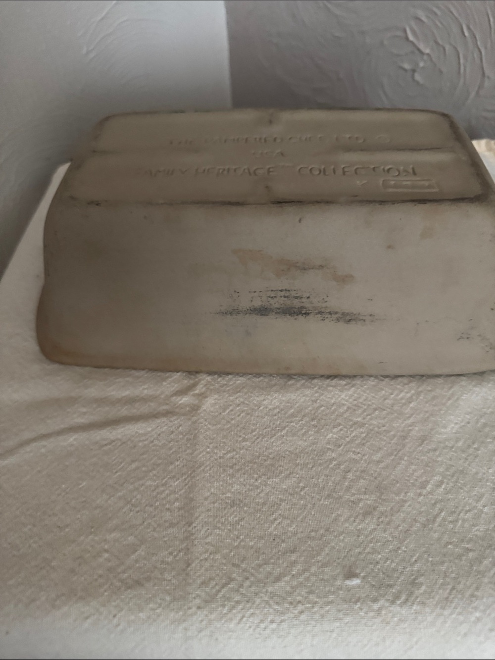 The Pampered Chef Ceramic Loaf Pan - Picture 6 of 6